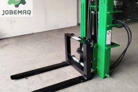 TORRE EMPILHADEIRA PARA TRATOR Jobemaq Máquinas e Implementos Agrícolas na Serra Gaúcha. Garfo Frontal, Rachador de Lenha, Distribuidor de Adubo para Trator, Plaina Traseira Hidráulica, Torre Empilhadeira para Trator, Carreta para Transporte, Roçadeira para Trator, Tombador de Bins Frontal e Giratório. Projetos, Máquinas e Implementos Agrícolas.